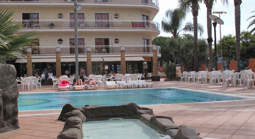 Hotel Reymar Malgrat de Mar Exteriör bild