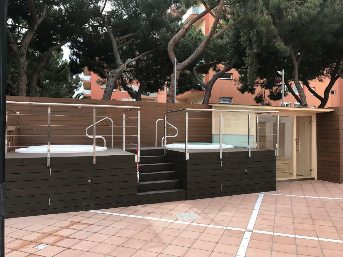 Hotel Reymar Malgrat de Mar Exteriör bild