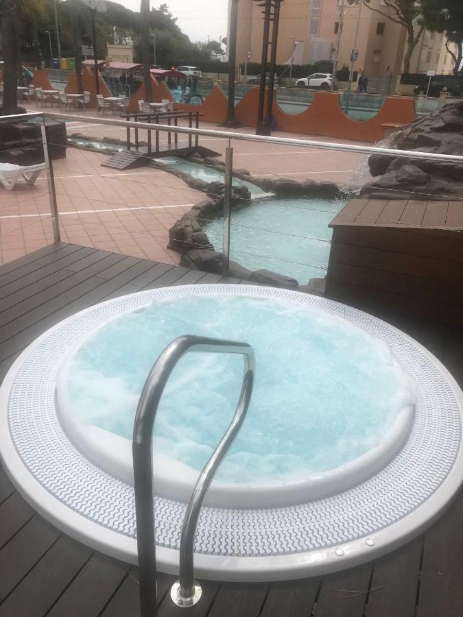 Hotel Reymar Malgrat de Mar Exteriör bild